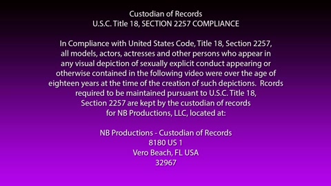 Mommy loves teen pussy