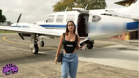Colombian Model Fucks Her Assistant on a Private Jet while the Pilot Sees!