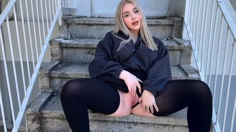 Shows off Tits and Pussy on the Street on the First Date! Cum in This Slut! C...