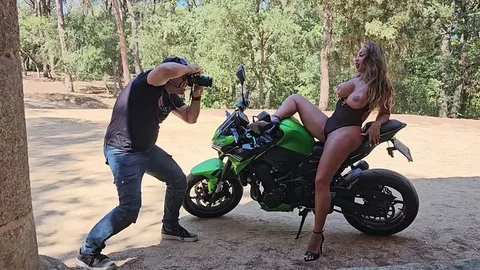 Lapaisita Oficial Photoshoot on a Motorcycle Ends in Wild Sex with the Photog...